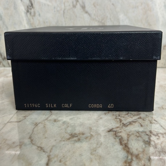 Prada Pointed Toe Pump NWOT - Picture 8 of 8